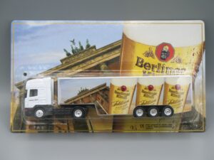 Camion publicitaire semi-remorque Berliner Kindl - Echelle 1:87