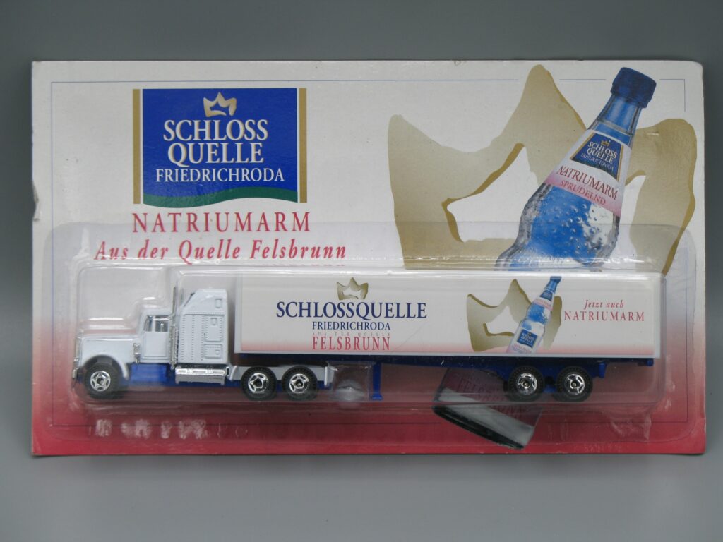 Camion publicitaire semi-remorque Schloss Quelle - Echelle 1:87