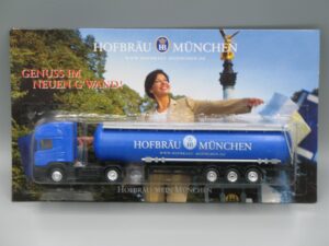 Camion publicitaire semi-remorque Hofbräu München - Echelle 1:87