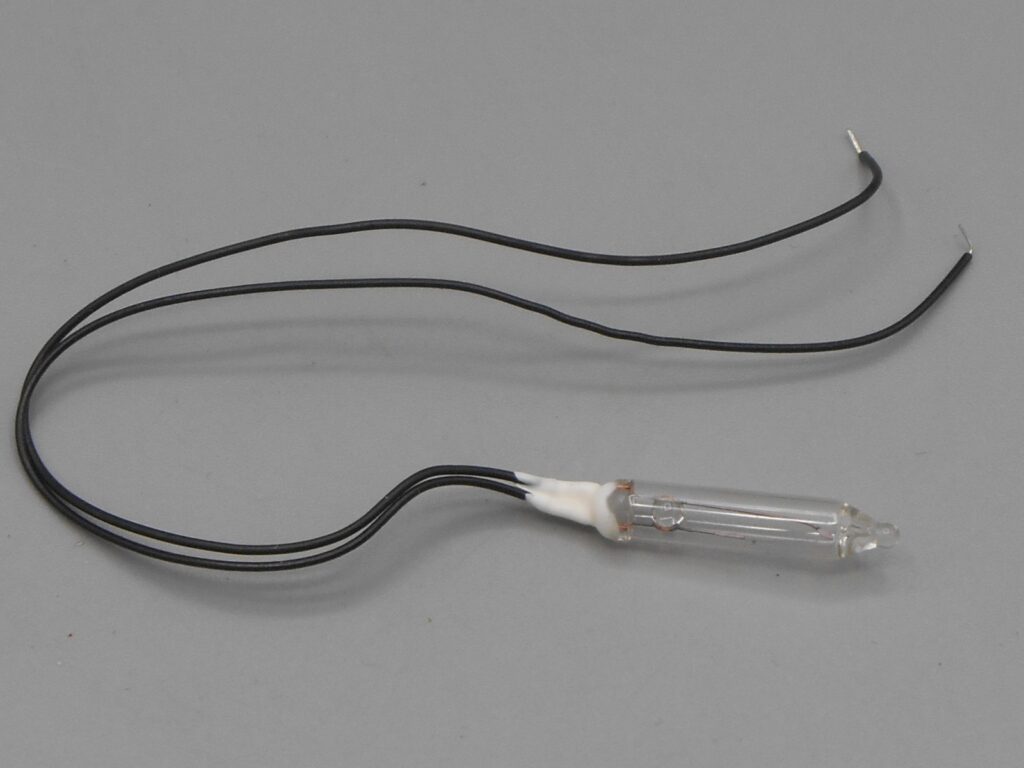 Ampoule tube 5 x 20 mm 12v avec fils