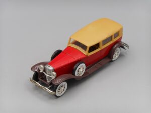 Voiture Duesenberg J rouge - Solido n°4156