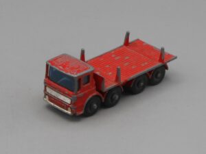 Camion porte tuyau - Matchbox n°10
