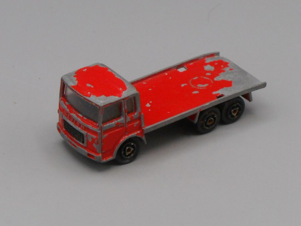 Camion Saviem rouge - Majorette
