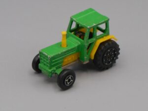 Tracteur vert - Majorette n°208