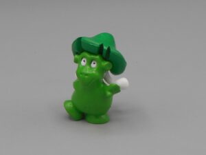 Painty' Ten - Personnage crayon vert - Kinder 2S17