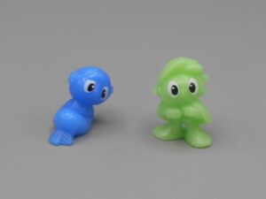Personnages fantaisies fluorescents - Kinder DE05