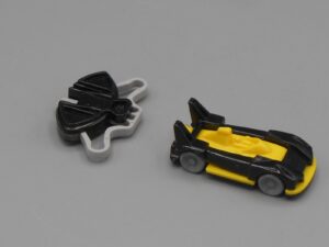 Voiture de course avec lanceur - Kinder TR38