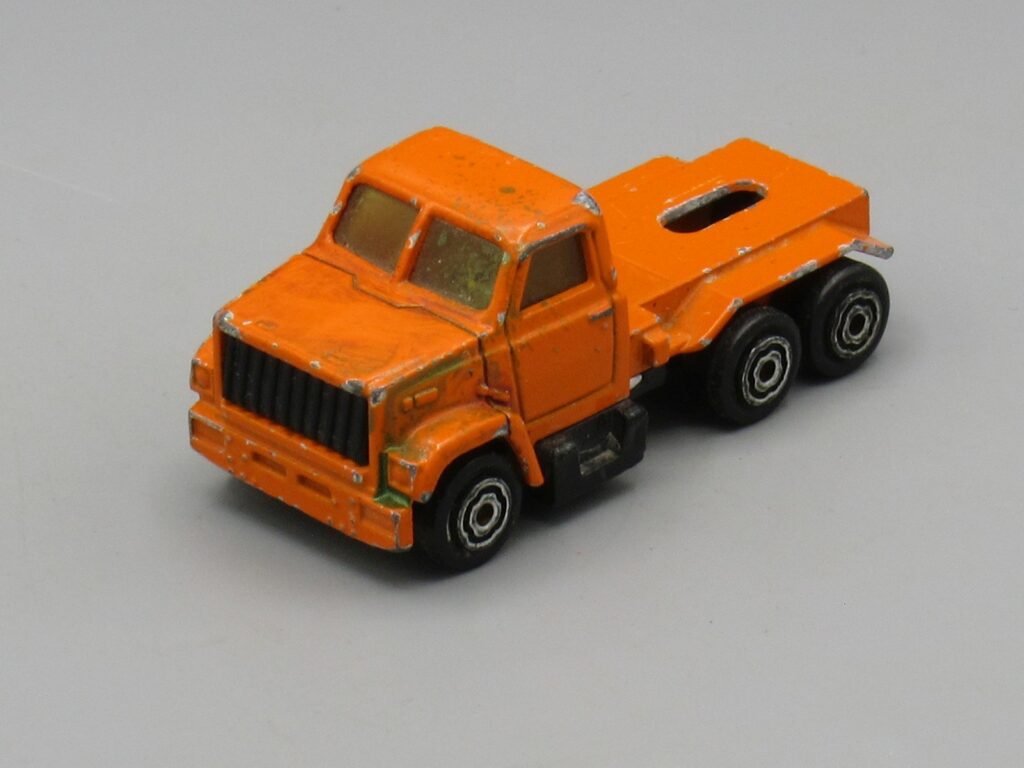 Camion tracteur sans remorque - Majorette