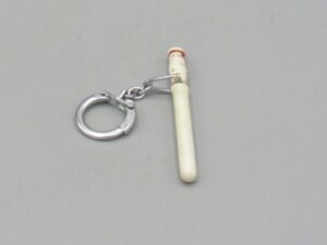 Porte-clés matraque blanche