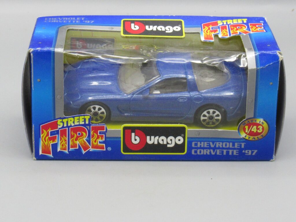 Voiture Chevrolet Corvette '97 bleu - Bburago