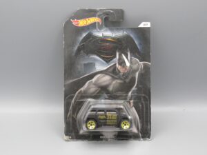 Voiture Batman Rockster Dark Knight - Hotwheels Mattel 2015