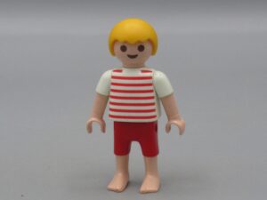 Playmobil - Garçon au maillot rayé rouge - Geobra