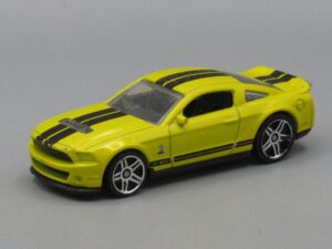 Voiture Ford Shelby GT500 - Hotwheels