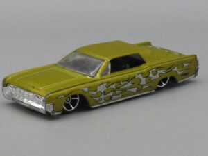 Voiture Continental 64 - Hotwheels