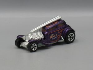 Voiture Straight Pipes - Hotwheels