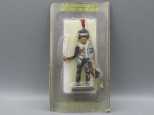 Armée Napoléon 039 - Officier du 11e régiment de hussards
