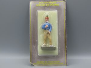 Armée Napoléon 103 - Hussard du 6e régiment en tenue d'écurie