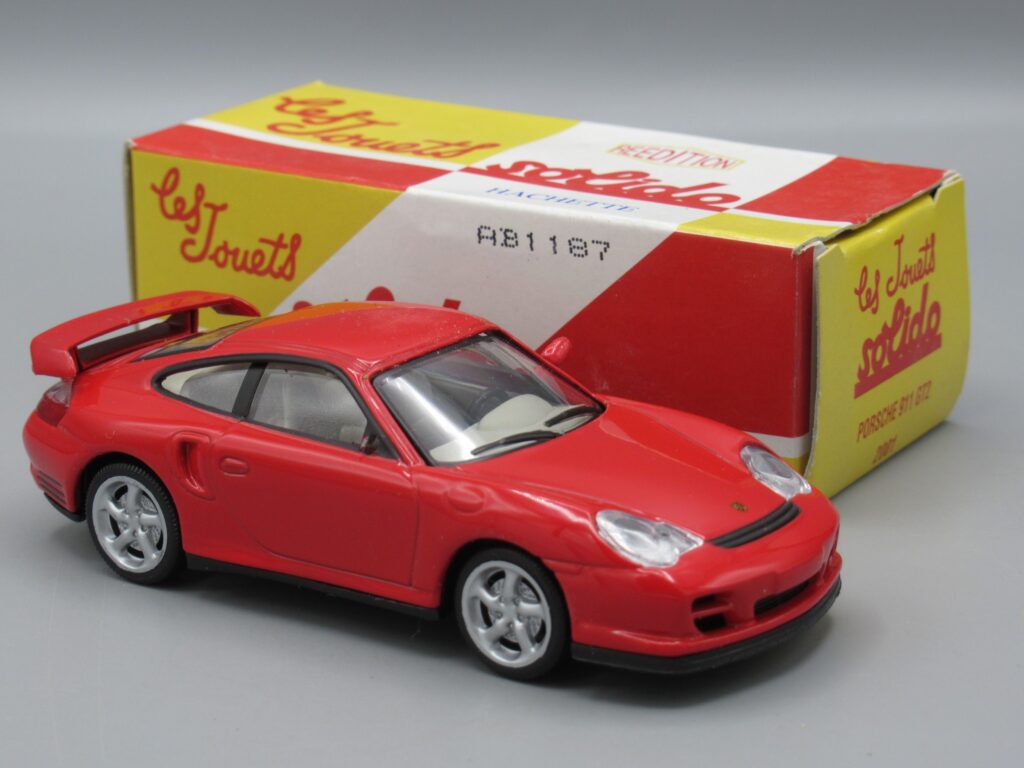 Les Jouets Solido - Porsche 911 GT2 2001