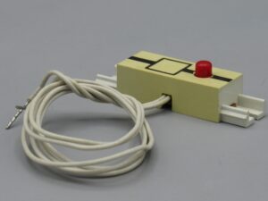 TCO - Bouton poussoir jaunie - Fleischmann 6902