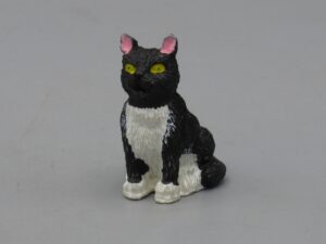 Chat assis noir et blanc - L'originale Dolls' house - DeAgostini