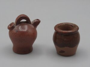 Pot et cruche terre cuite - Maison de poupée