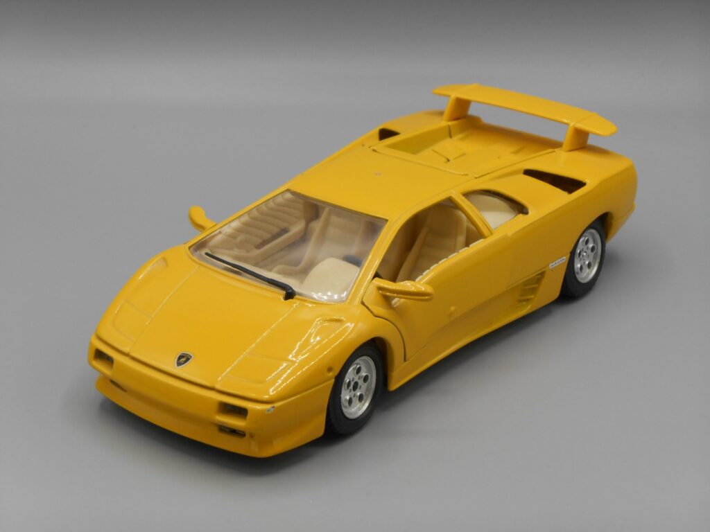 Voiture Lamborghini Diablo 1990 - Bburago