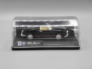 Voiture Alfa Romeo Giulietta Spider 1600CC 1962 - NewRay