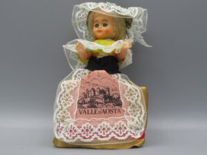 Poupée régionale Valle d'Aosta 13 cm - Italie
