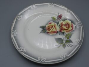 Assiette décorative roses - Digoin Sarreguemines France