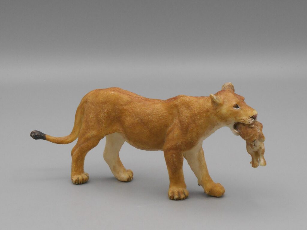 Lionne avec bébé - Papo