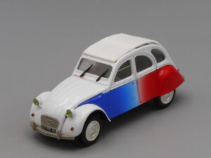 Voiture Citroën 2CV 6 tricolore - Norev