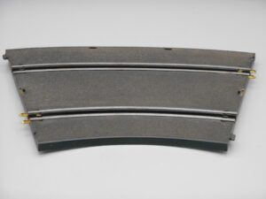 Piste courbe relevé 45° - Jouef 323