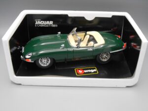 Voiture Jaguar E cabriolet 1961 verte - Bburago