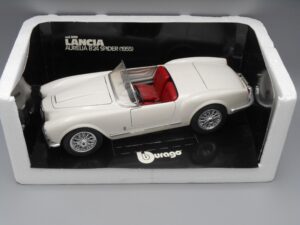 Voiture Lancia Aurelia B24 Spider 1955 blanche - Bburago