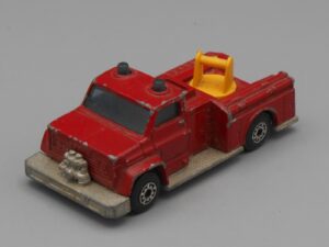 Camion pompier Snorkel - Matchbox Superfast n°13
