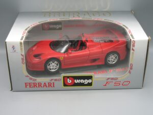 Voiture Ferrari F50 rouge 1995 - BBurago 3352