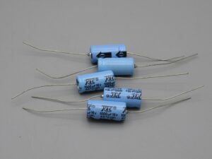 Composants : 5 condensateurs chimiques 1000µF 16v axial