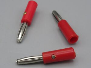 Composants : 3 fiches bananes 4 mm rouges à visser