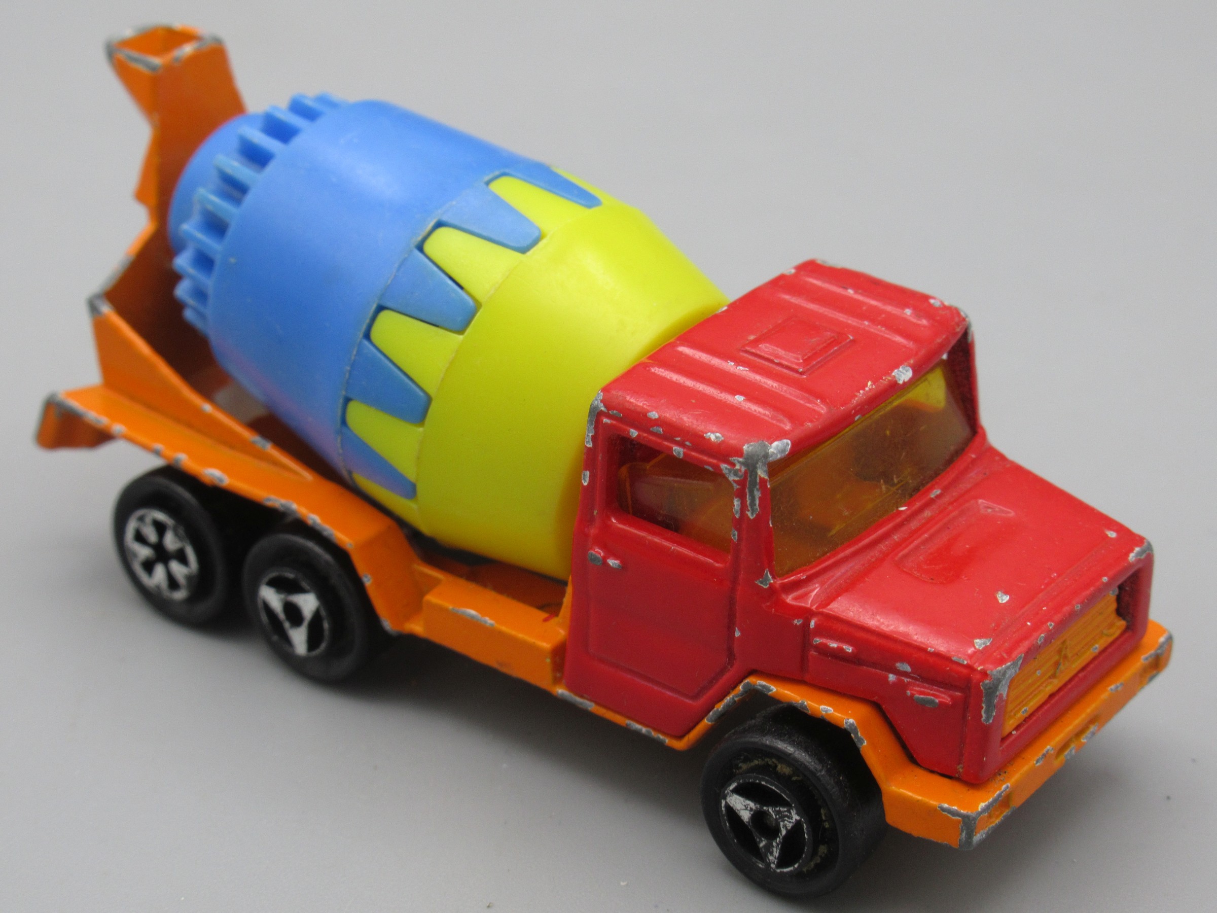 Camion Magirus béton toupie - Majorette 227