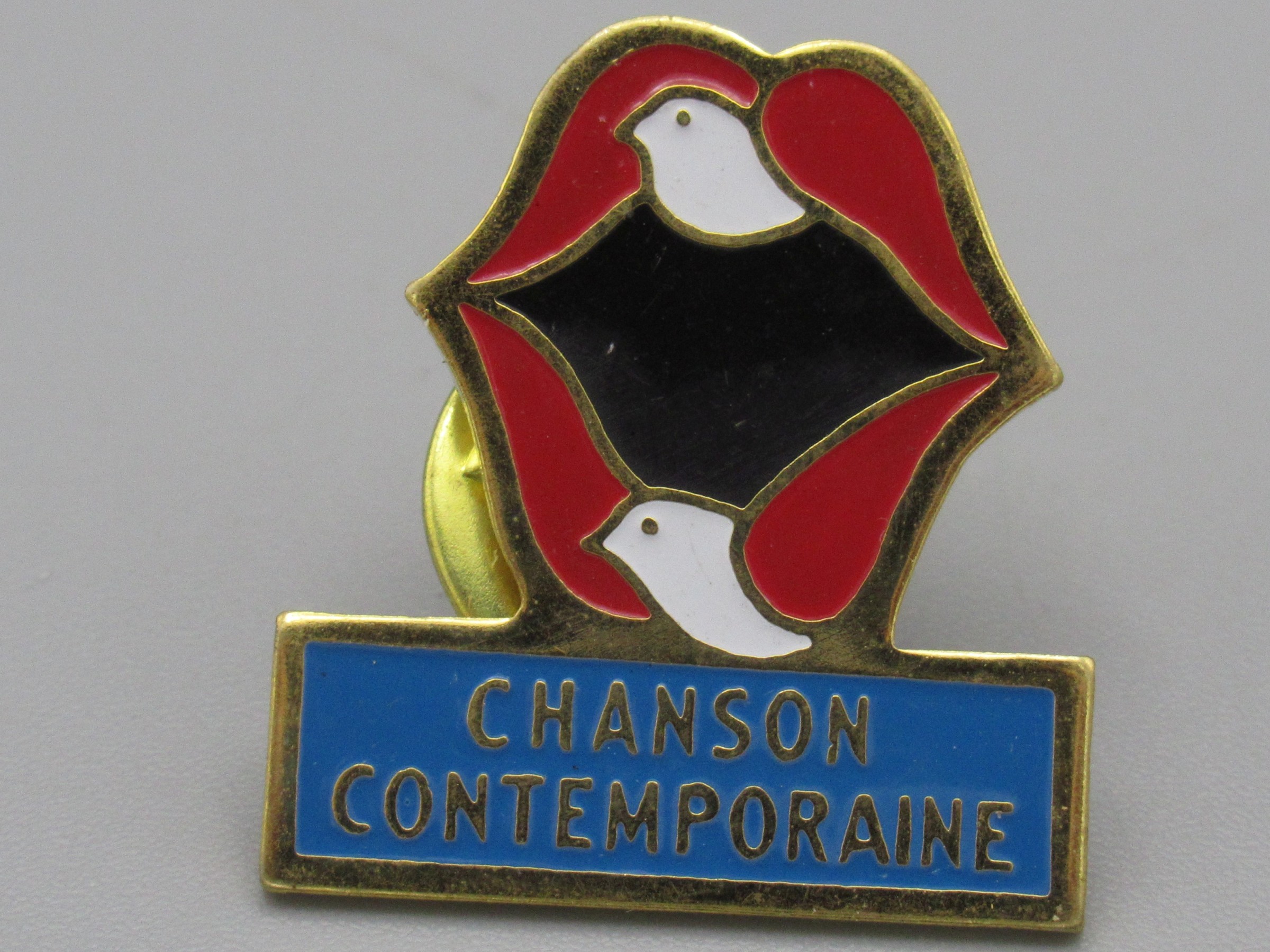 Pin's Chanson contemporaine - R.T.C.O