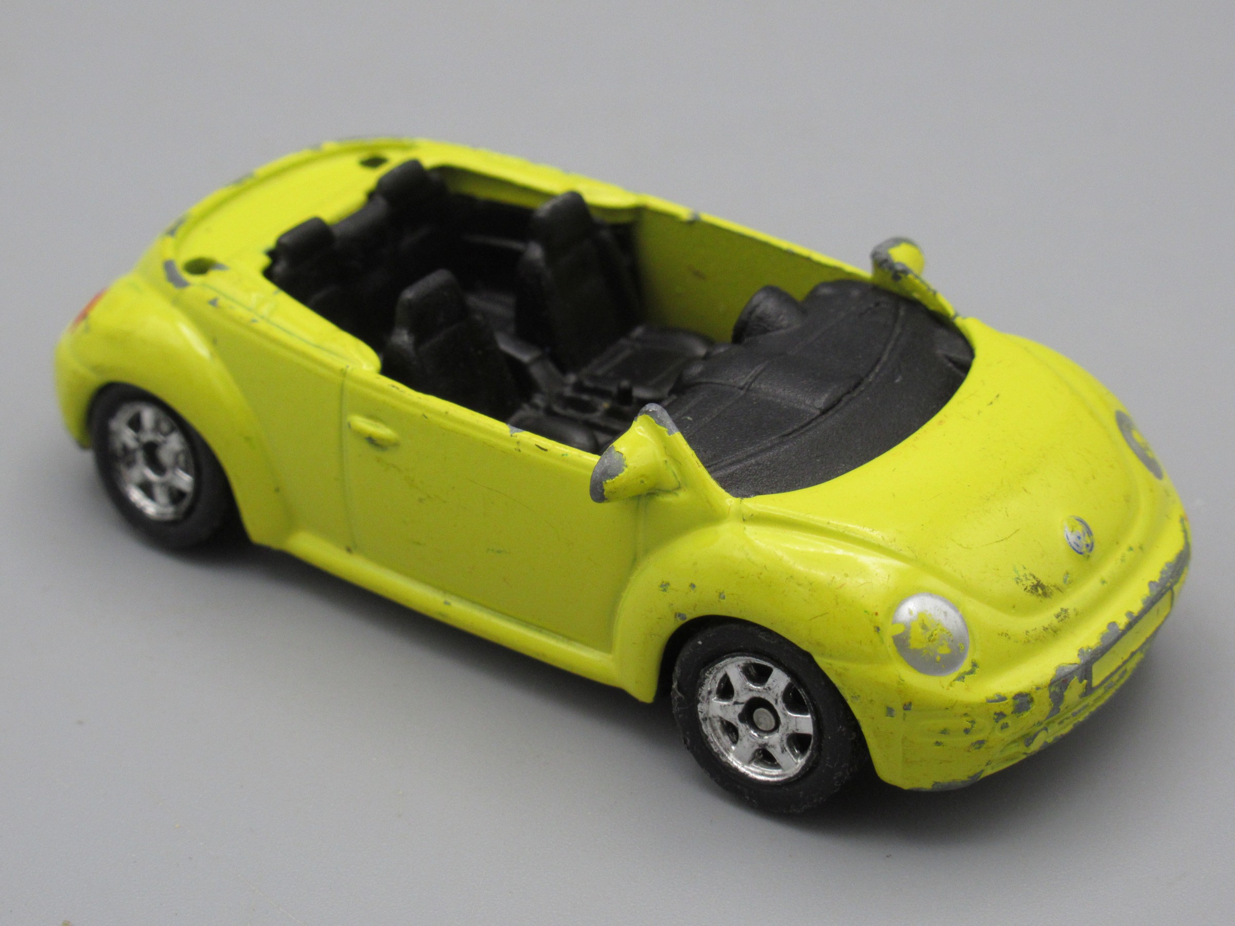 Voiture Volkswagen New Beetle convertible - Welly 2257