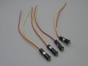Composants : 4 LED diamètre 5mm 12-14v jaune et verte