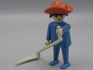 Playmobil - Homme avec faux et chapeau - Geobra 1974