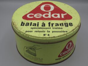 Boîte métal ronde O Cedar, balai à frange