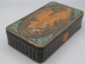 Boîte métal paysage de bord de mer