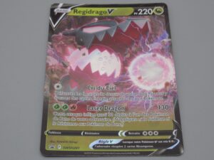 Pokemon Regidrago V - Holo - Base - Promo SWSH281 - 2023