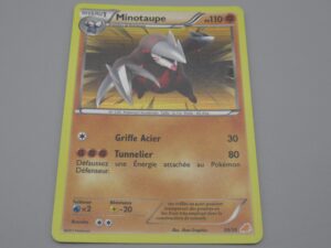 Pokemon Minotaupe - Holographique - Niveau 1 - 30/30 - 2011