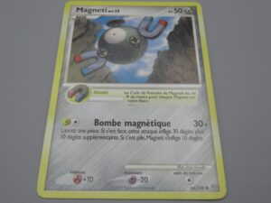 Pokemon Magneti niv.15 - Base - 66/100 Rond - 2009