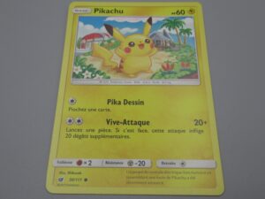 Pokemon Pikachu - Base - 30/111 Rond - 2017