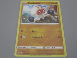 Pokemon Clobbopus - Base - 100/185 Rond - 2020